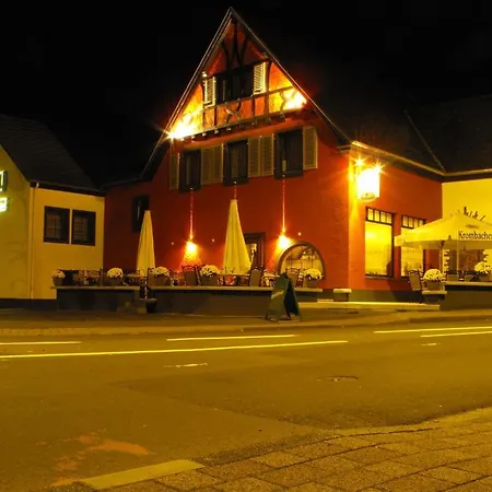 Beim Holzschnitzer 3*